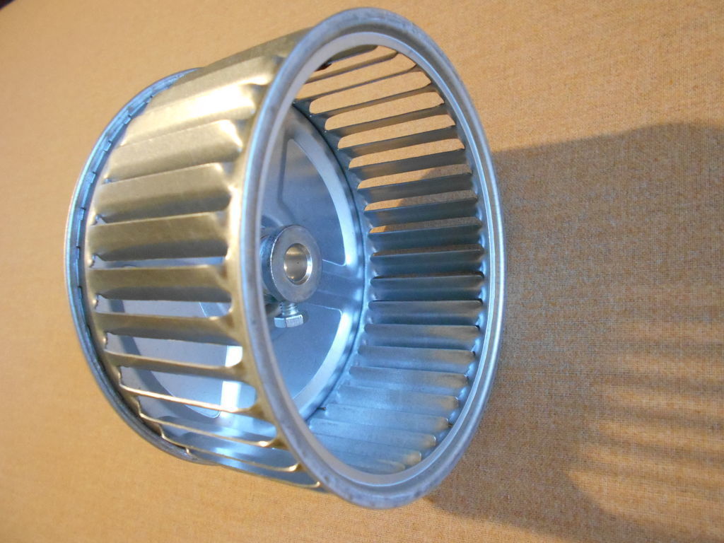 Колесо рабочее центробежного вентилятора д. 130 мм 1