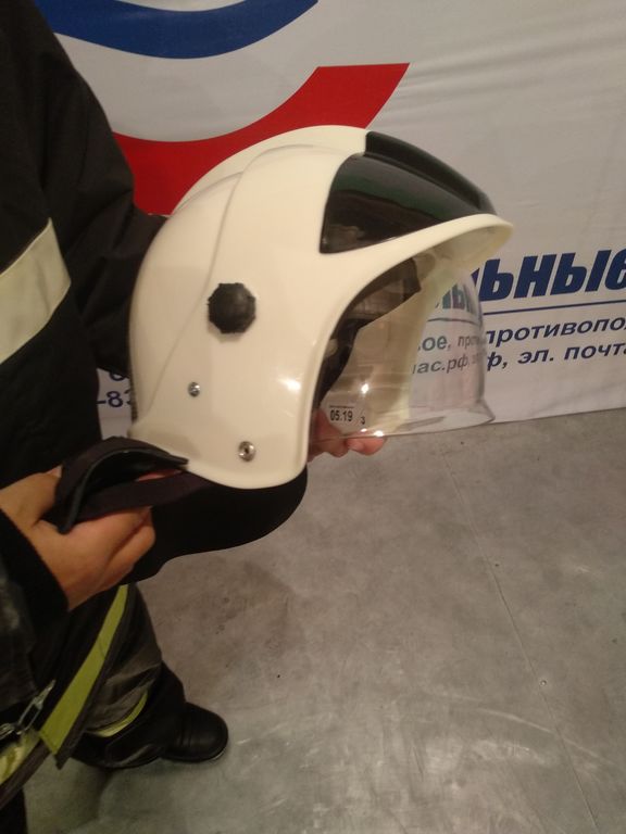 Шлем каска пожарного спасателя ШКПС