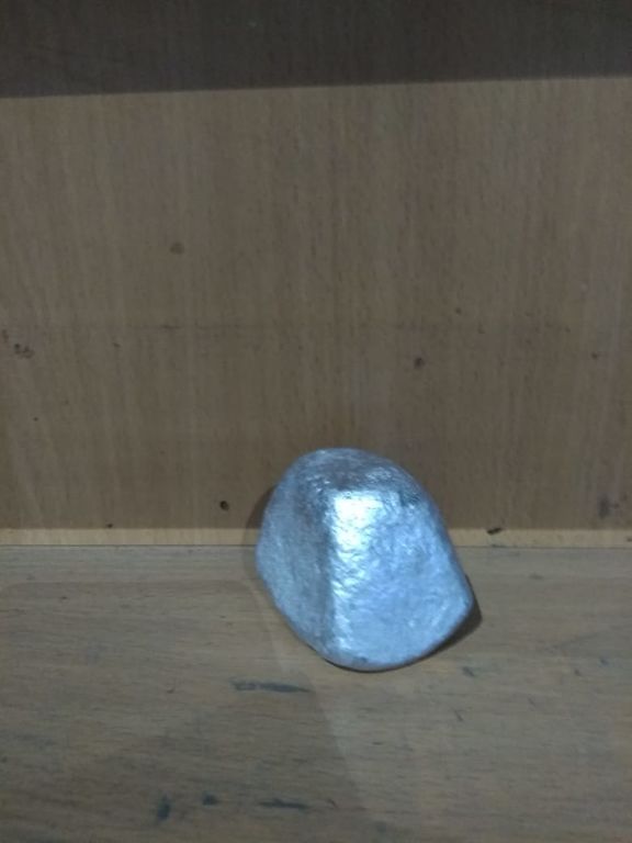 Сплав вторичного алюминия АВ87 в пирамидках
