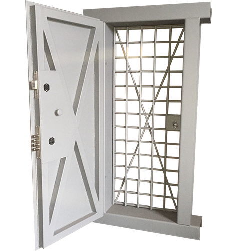 Защитные конструкции двери