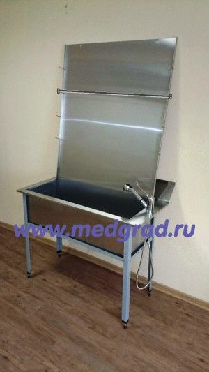 Установка Медградъ-КГСУ-01-304 для обмывания коечных клеенок
