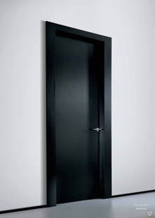 Черные межкомнатные двери #1