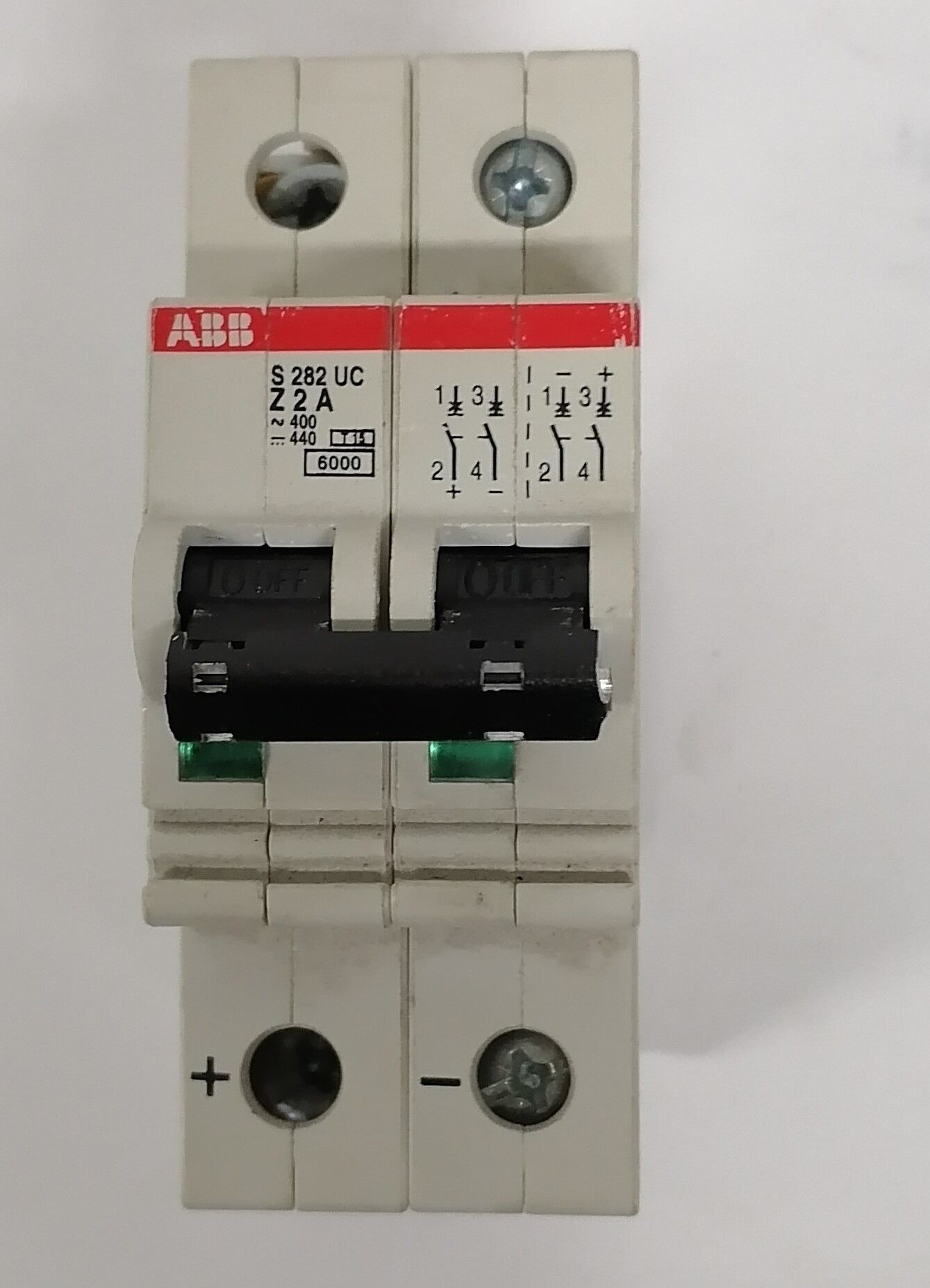 Автоматический выключатель ABB S282-UC 2П 2А Z 6кА