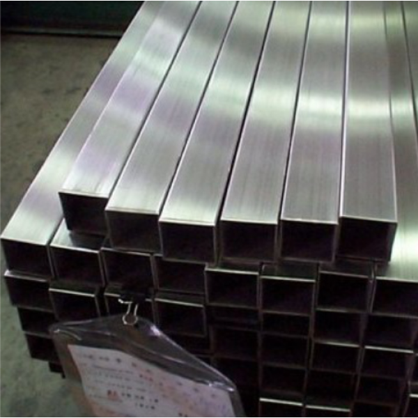 Трубы нержавеющие электросварные квадратные зеркальные AISI 304 15x1,5x6000 мм Импорт
