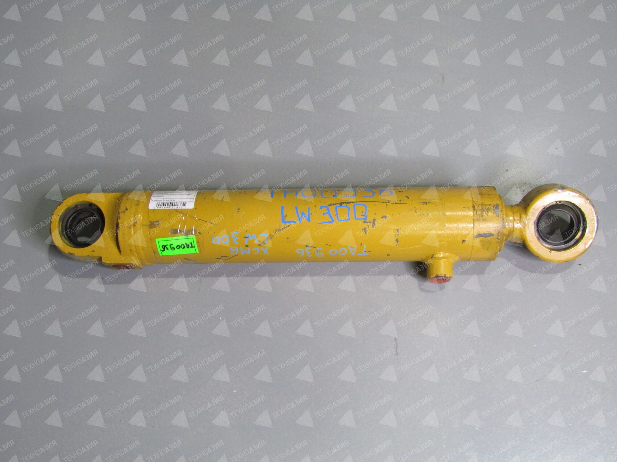 Гидроцилиндр поворота (рулевой) XGYG01-004/250100220 XCMG LW300FN 1
