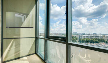 П-образный балкон из холодного алюминия, 3000х1500 мм